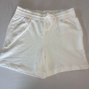 Danskin Shorts Women’s Medium White Knit | Elastic Waist Drawstring Pockets